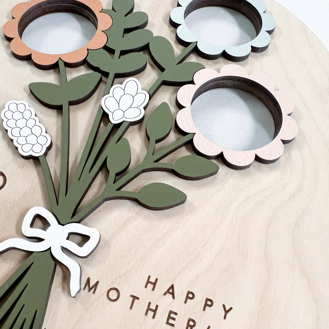 Mother's Day Gift Keepsake: Flower Bouquet Photo Sign